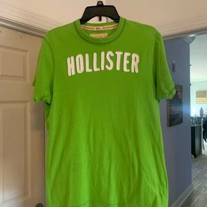 Hollister Ladies Shirt! Excellent used condition!! Vintage Original!